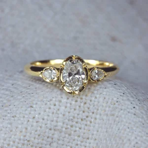 Natalie Perry Jewellery, Flower Set Oval Diamond Trilogy Ring (5)